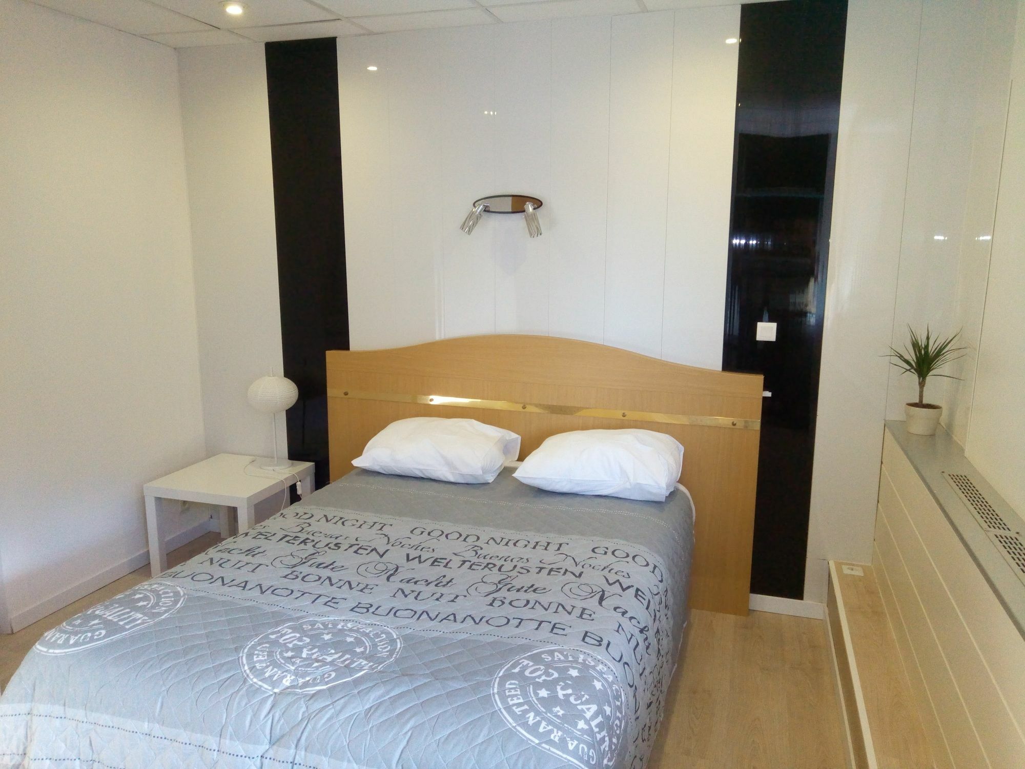 Apparthotel Dijon Congres Expo Екстер'єр фото
